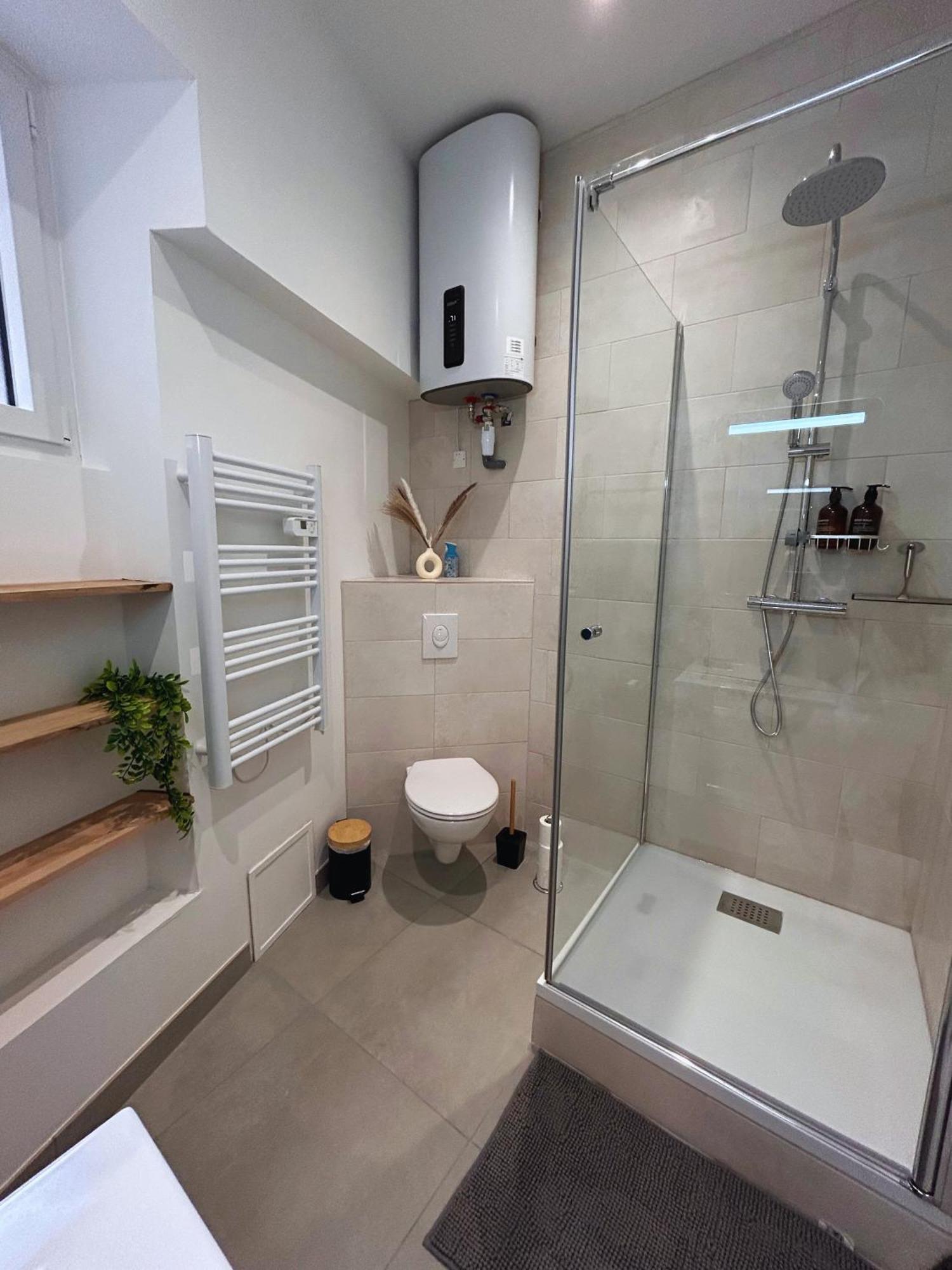 Appartement Le Cocon Urbain à Millau Extérieur photo
